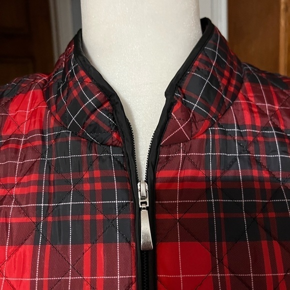Nwt- Karen Scott Red & Black Quilted Vest - Picture 3 of 6